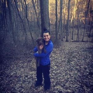 Meet your Posher, Casey